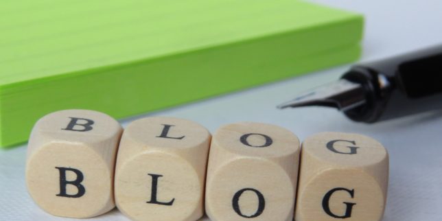 Image of blog letters and pen